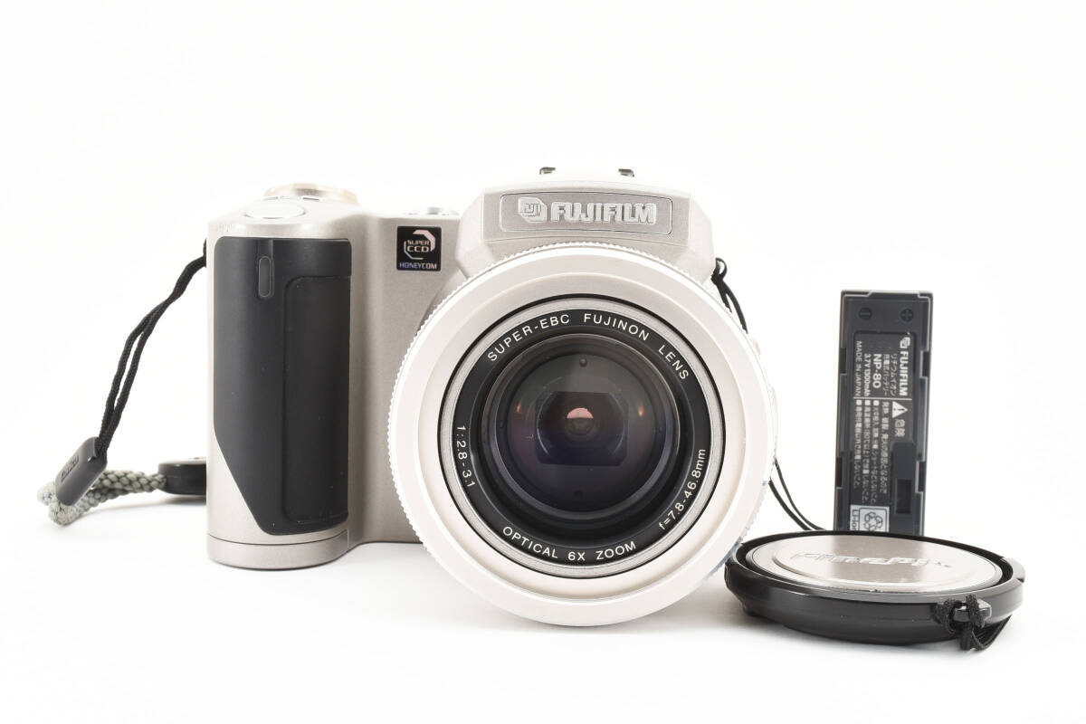 FUJI FUJIFILM FINEPIX 4900 Zoom Digital Kamera Bridgekamera Silber 6x opt. Zoom EUR 52,16 - ES