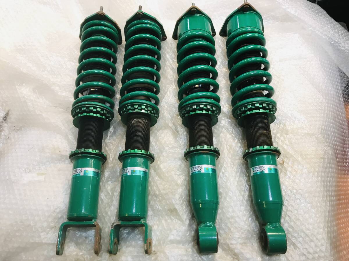 Y51 フーガ　TEIN HV37 KY51 スカイライン　フーガ スカイライン（V37)とフーガ(Y51)の違いとは？デザインの見分け方を