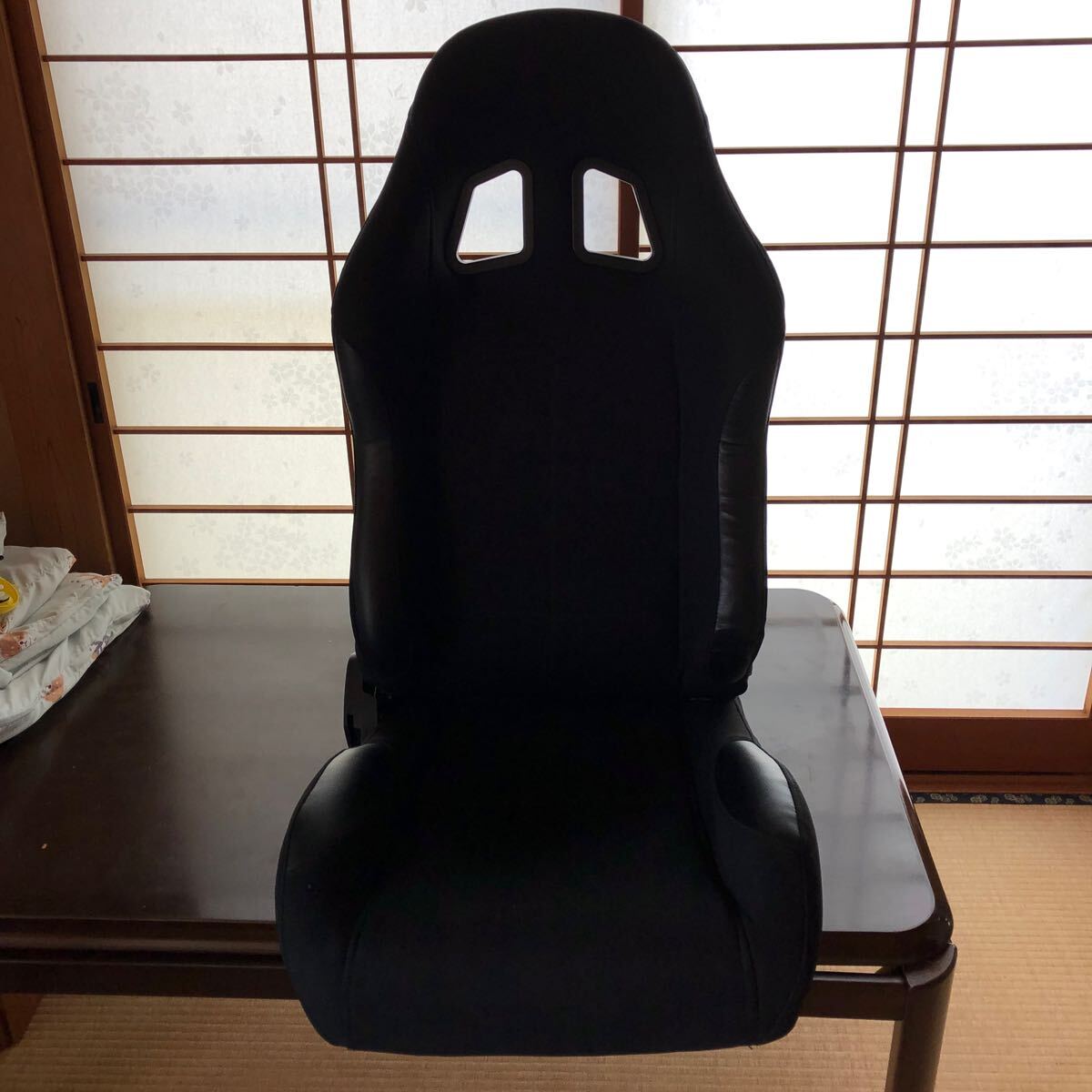 フルバケットシートメーカー不明