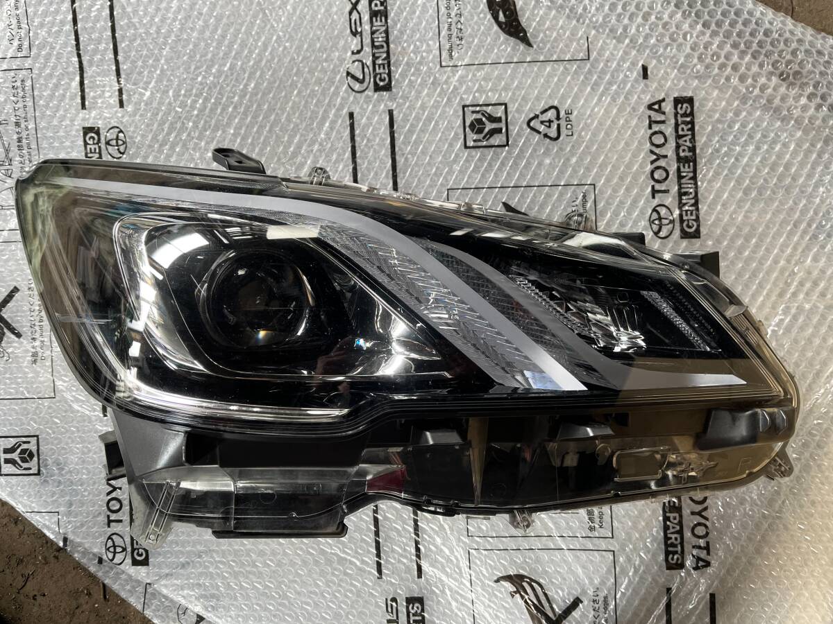 クラウン 220 RS 後期 右 ヘッドライト 磨き済み トヨタ 純正 ARS220 220 クラウン RS LED 右 ヘッド