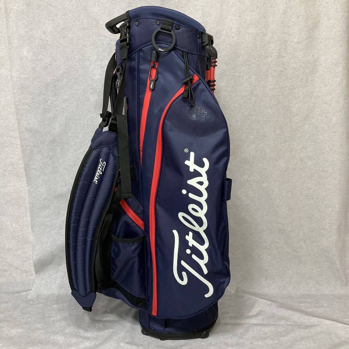 Titleist キャディバッグ ネイビー/レッド Titleist キャディバッグ 4 (NAVY) Titleist Players 4 キャディバッグ