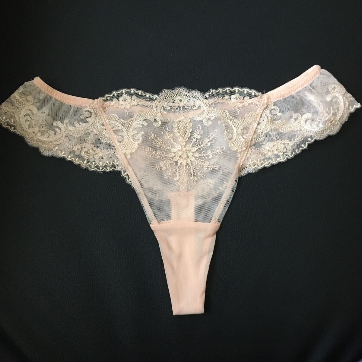 トレフル73G♪ブラD70&ショーツM 3点セット Tバック ワコール 新品