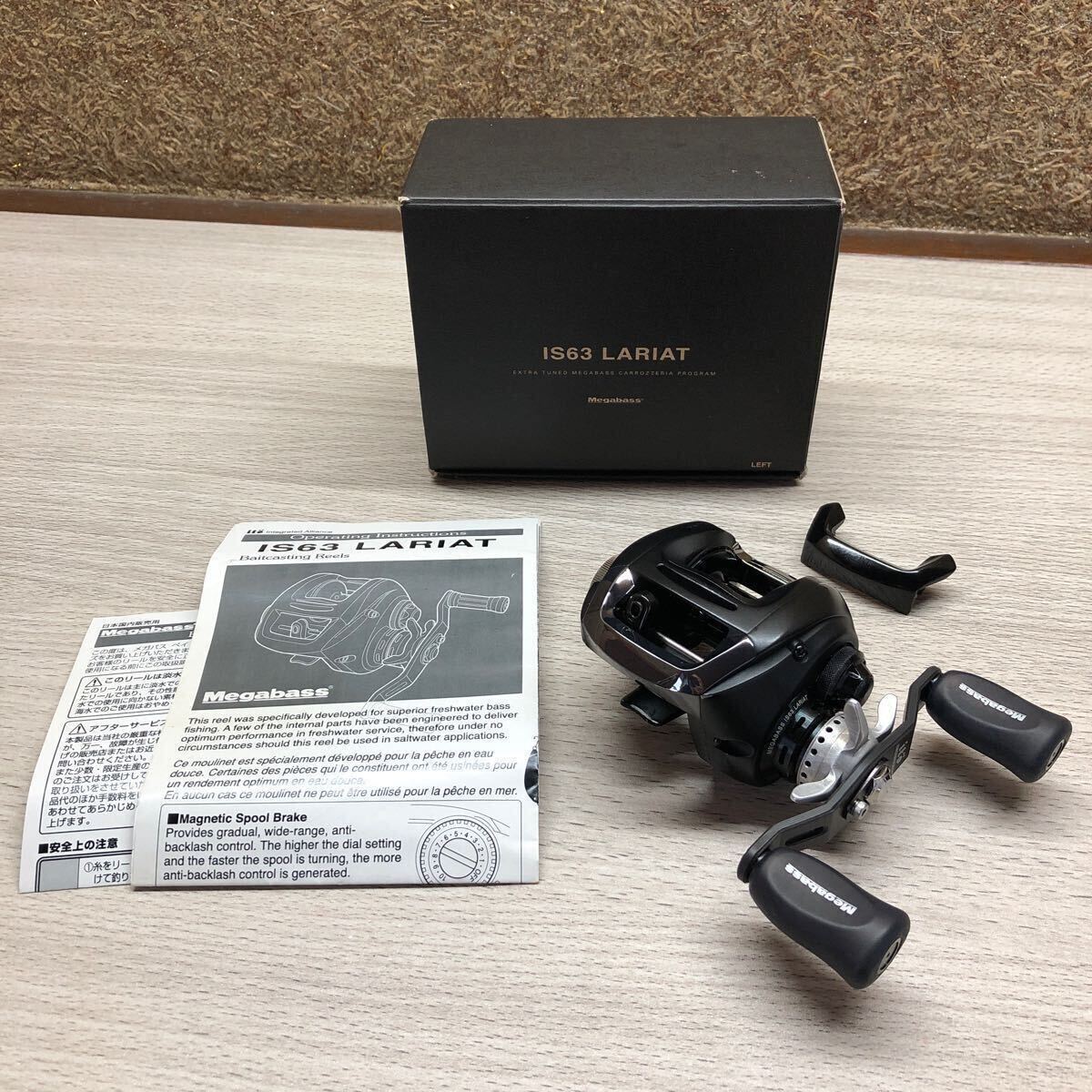 美品！メガバス IS71 HYPER LARIAT スーパーフィネススプール付き 美品！メガバス IS71 HYPER LARIAT スーパーフィネススプール付き
