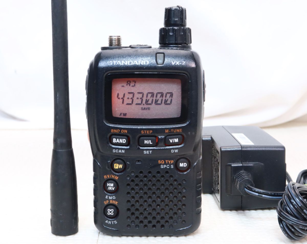 VX-7 トリプルバンド無線機