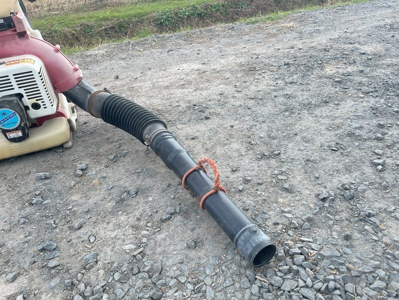 傷や汚れあり】☆群馬発 背負動力散布機 有光(アリミツ) SG-7030