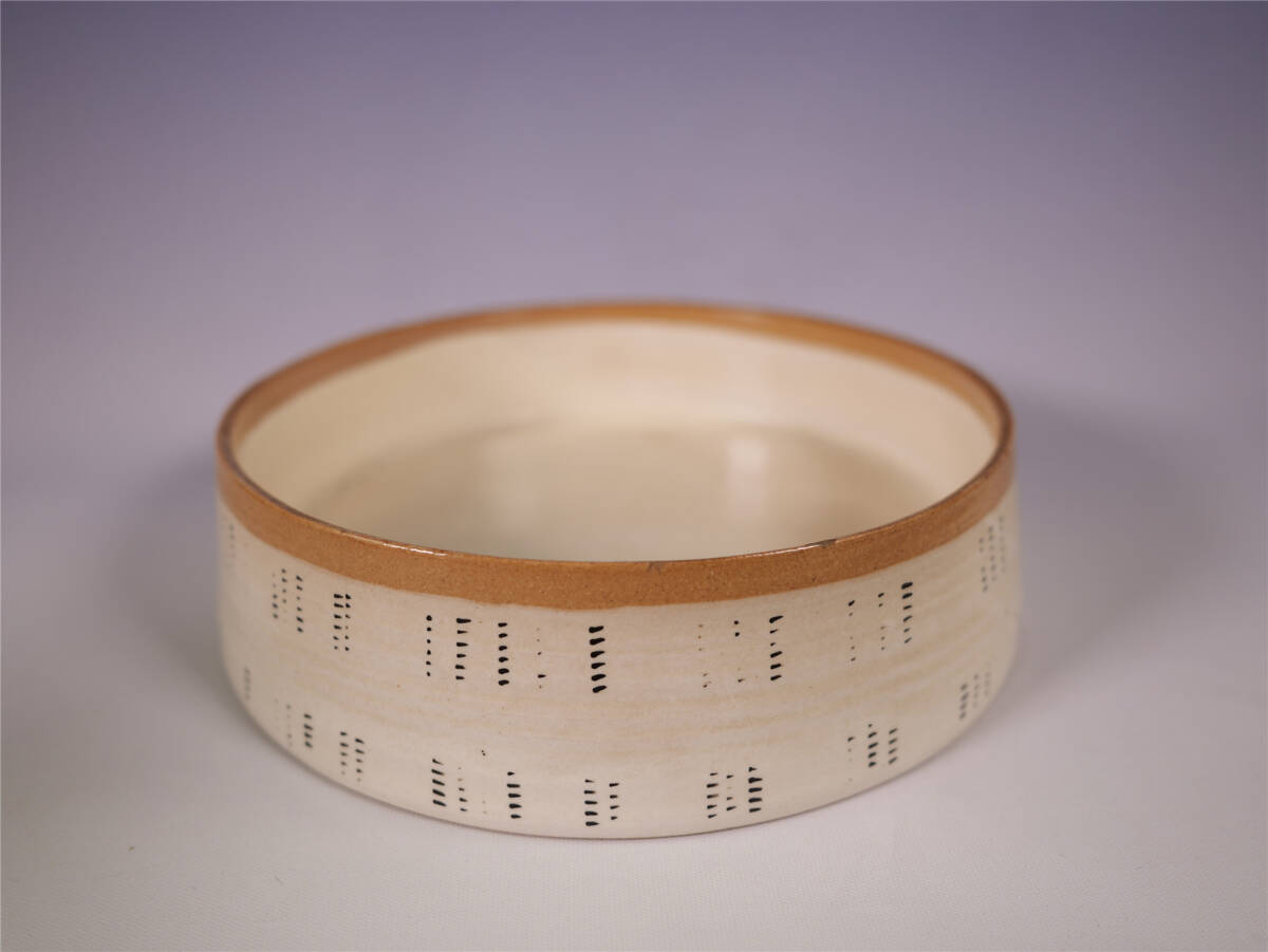 【本物保証】熊倉順吉 織部釉灰皿 共箱 栞 無傷 オブジェ焼 走泥社 前衛陶芸 本物保証】熊倉順吉 織部釉灰皿 共箱 栞 無傷 オブジェ焼 走泥社