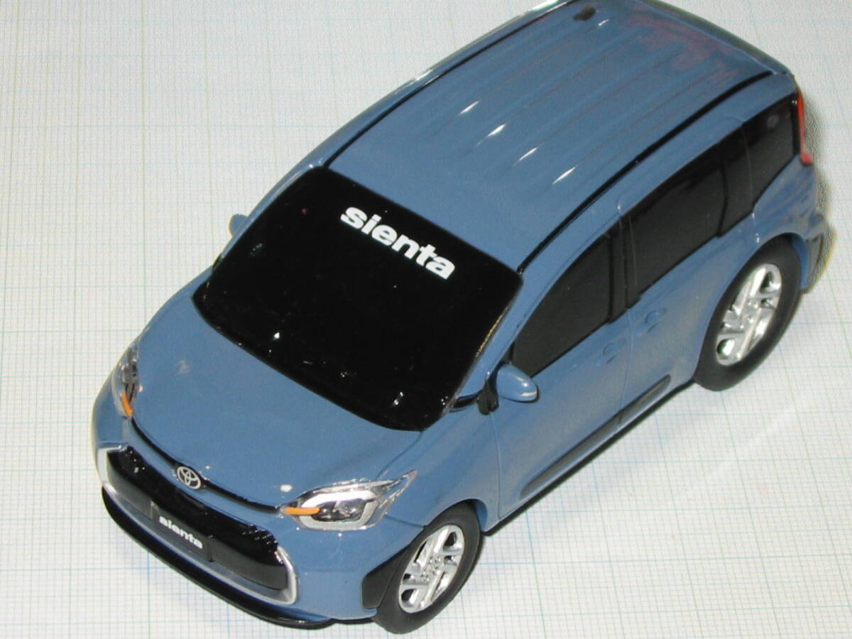 シエンタ プルバックカー カラーサンプル ディーラー品 トヨタ sienta