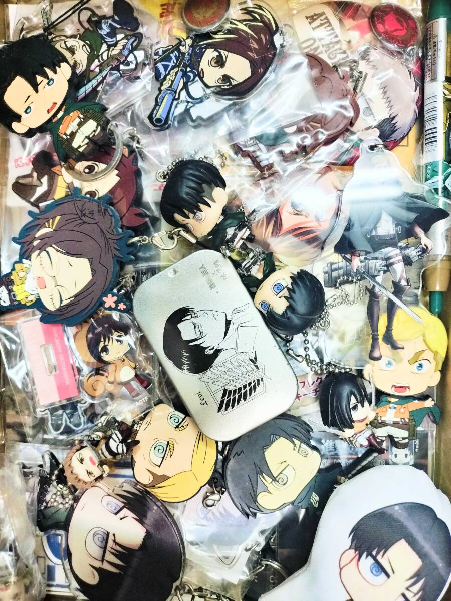 リヴァイ 等身大マルチクロス コミケ限定 【公式通販】