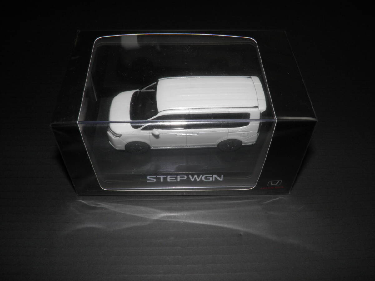 1/43 ホンダ 新型ステップワゴン スパーダ STEPWGN カラー