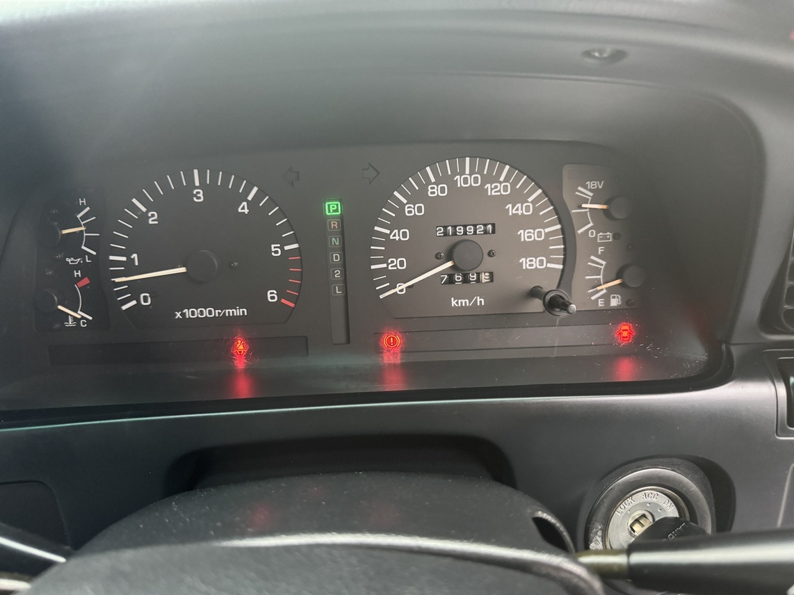 トヨタ ランドクルーザー HZJ77HV スピードメーター