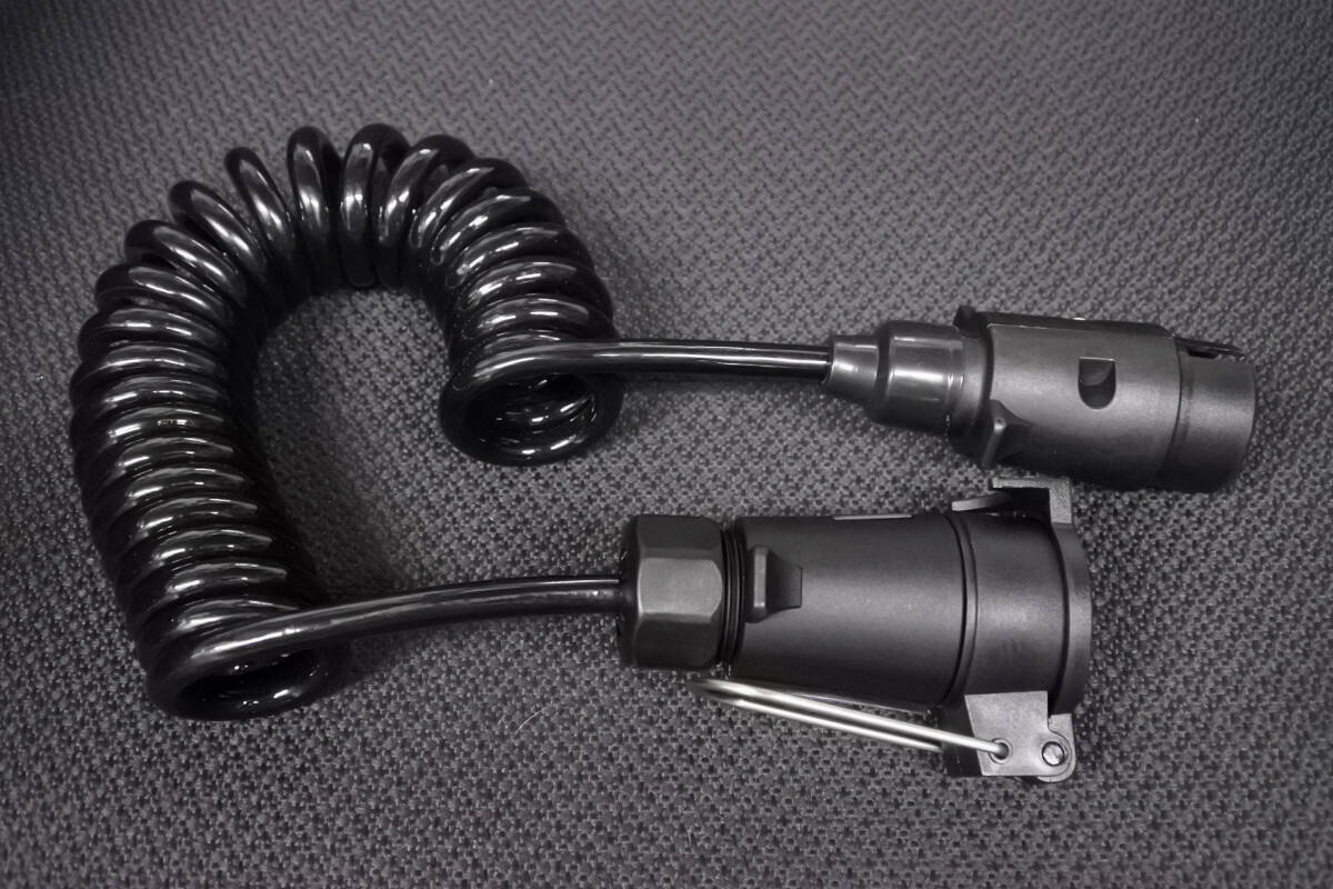倉庫保管品】電源ケーブル変換コネクター 50Φ トラクター