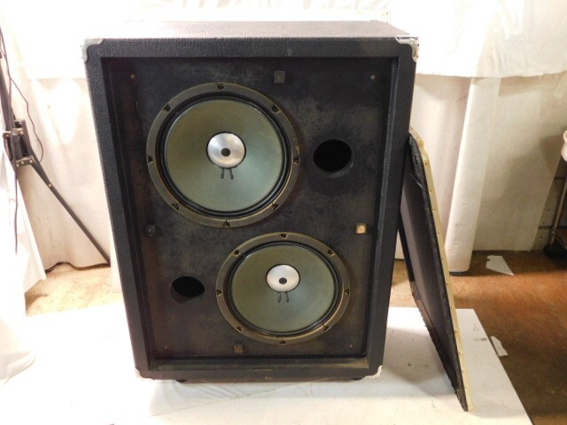 Roland｜RB120 ＆ RB120S｜ベースアンプ｜ヘッドアンプ＆キャビネット