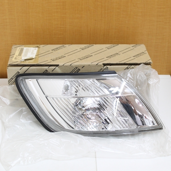 993002　TOYOTA　アクア　NHP10　左右ライト　ハロゲン　ASSY　81150-52E60　81110-52E60【社外新品】