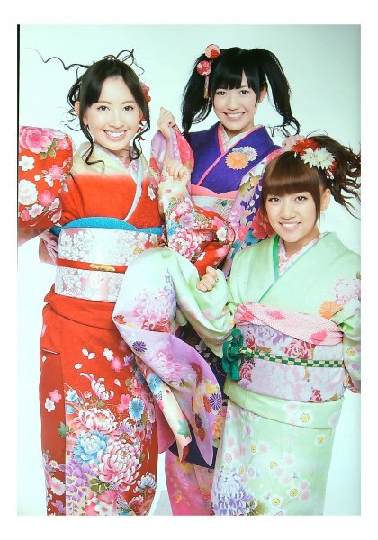 渡辺彩美奈　チェキ 柏木由紀＆山本彩＆渡辺美優紀＠直筆サイン入りチェキ NMB48の