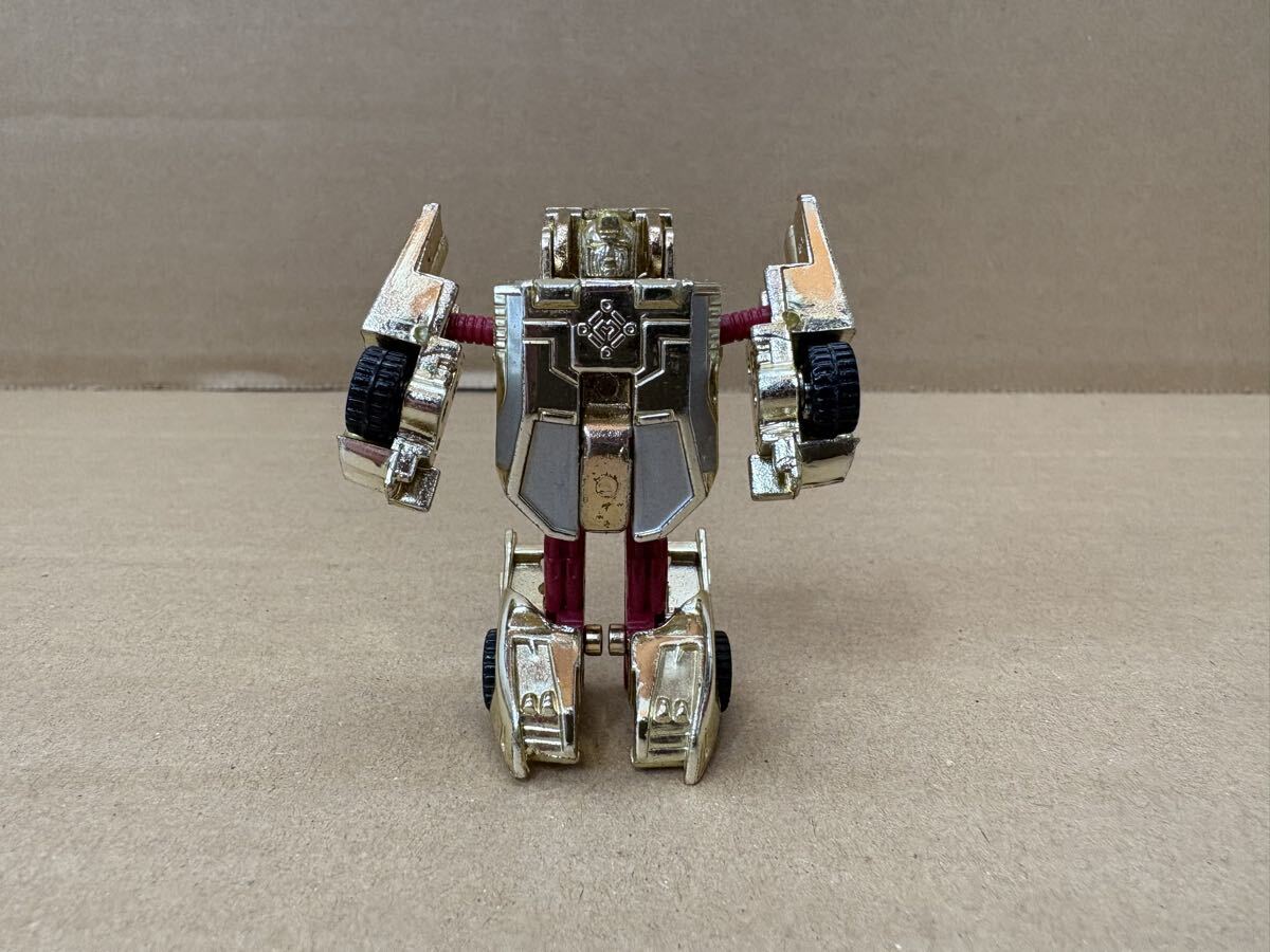 新品mBI161c [未開封] タカラ TF マイクロン伝説 限定版 マグナ