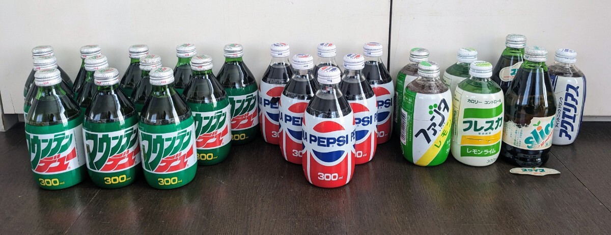 コカ・コーラ ファンタ 青りんご 昭和レトロ缶 空き缶 350ml アンバサ 