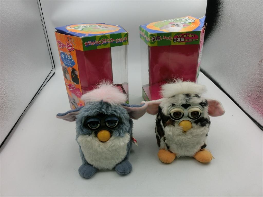 新品】新品！ファービー2・ベージュ＆ピンク・不思議なおしゃべり