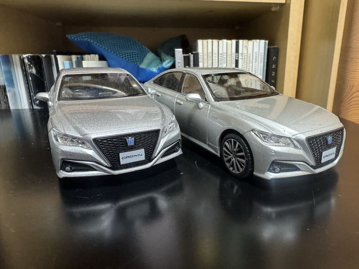 トヨタノア店頭展示用シルバーミニカー