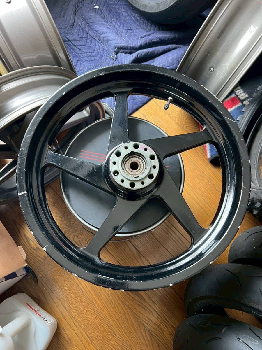 希少 テクノマグネシオ マグネシウムホイール 17インチ 9J オフセット