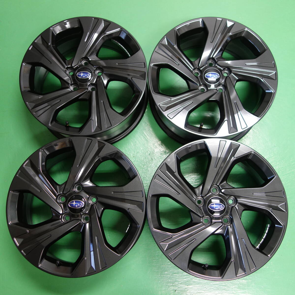 中古】WORK レイバー RYVER Touring EXE 17インチ 7J+50 5穴 PCD114.3 
