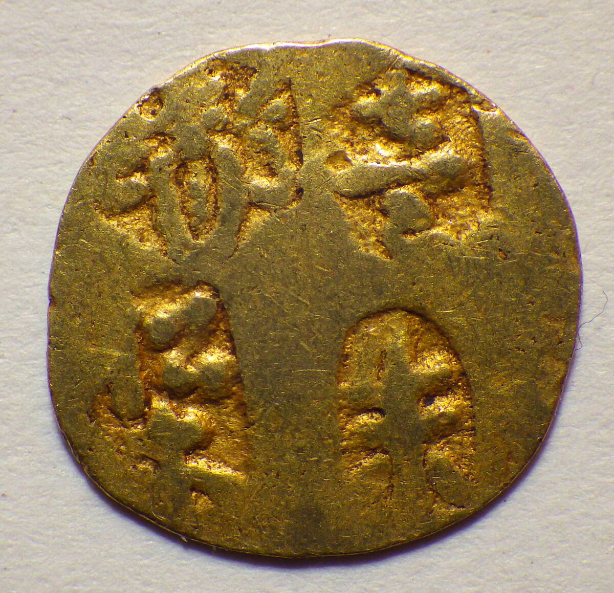 12860◇貿易銀 丸銀左打 明治10年(1877年) 品位銀900/銅100 量目27.2g