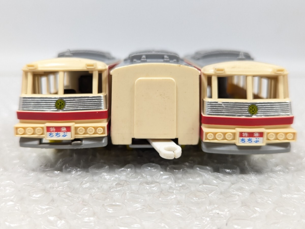 新品】☆トミカとプラレールの陸橋セット☆DF200レッドベア付き☆未 新品】☆トミカとプラレールの陸橋セット☆DF200レッドベア付き☆未