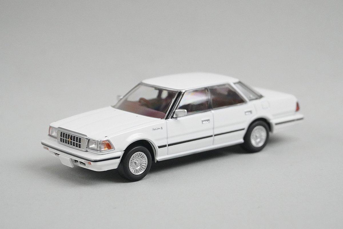 ☆レア 高島屋限定 黒箱 NO.32 tomica トミカ ミニカー トヨタ