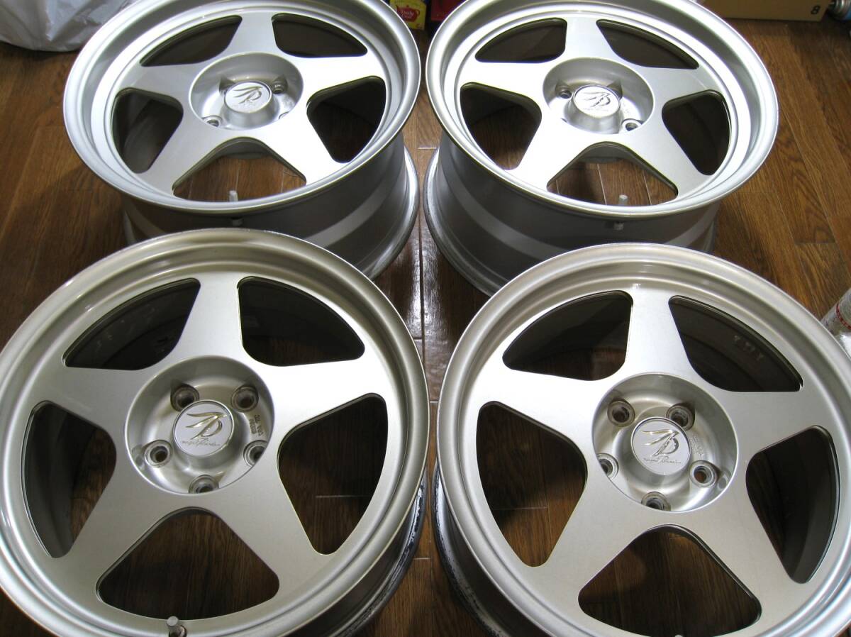 リーガマスター 17インチ 7jj +45 PCD114.3 5穴 ディレッツァZⅢ 215