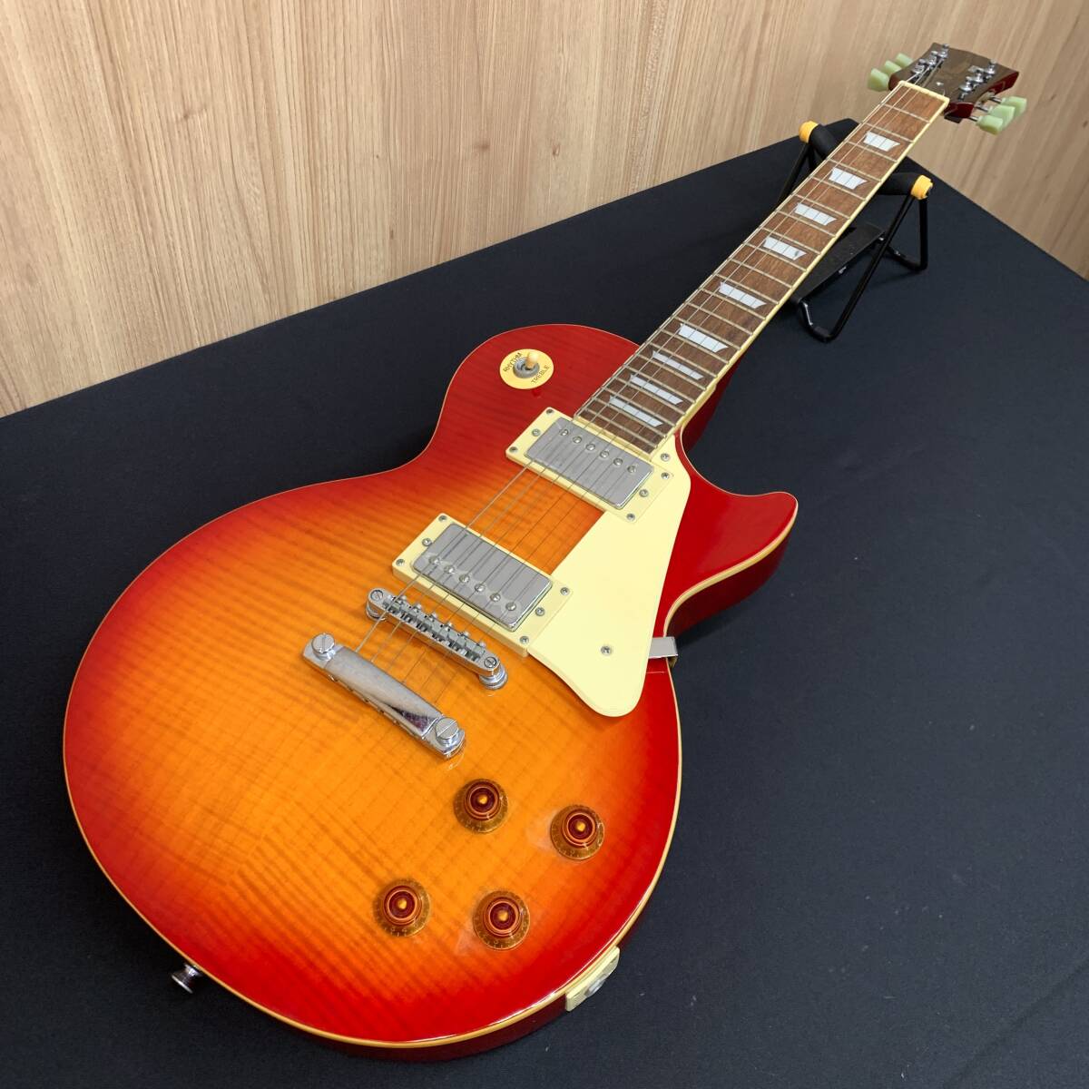 新品】583☆未使用品☆けいおん 平沢唯/ギー太!! モデル エレキギター