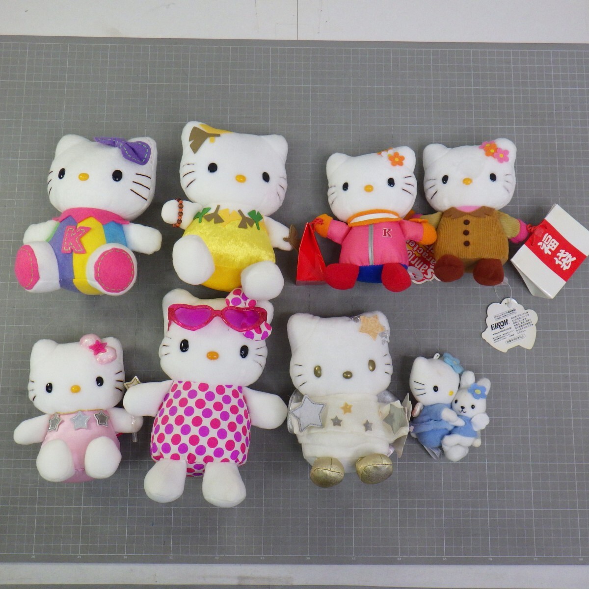 非売品】サンリオ ハローキティ ぬいぐるみ 2個セット 高校生