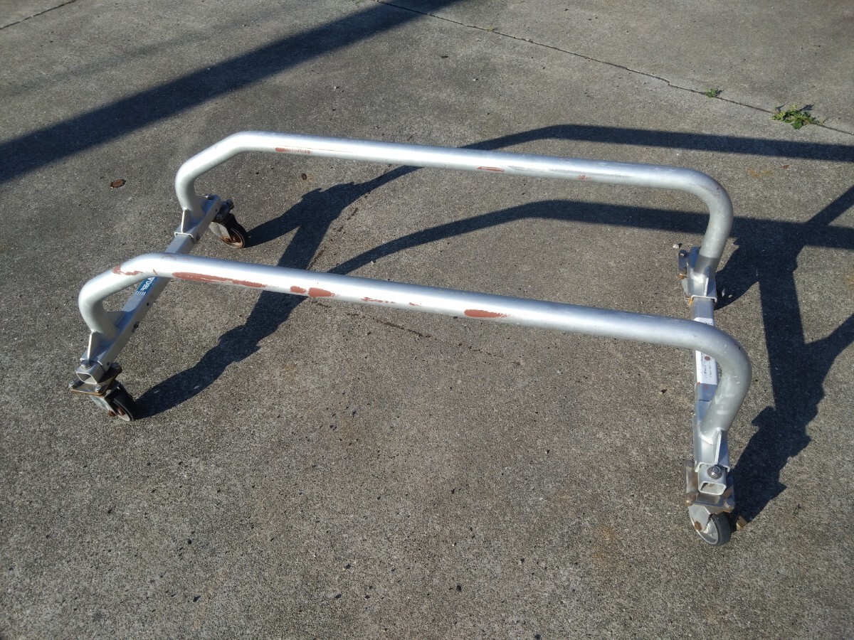 中古ジェットスキーシングルスタンド