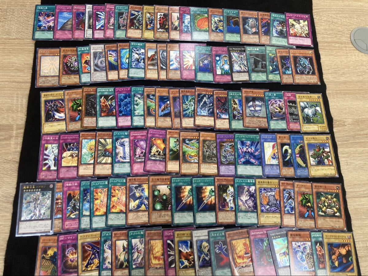 2個 合計100枚 月の書 スリーブ カード プロテクター yugioh 遊戯王 gs