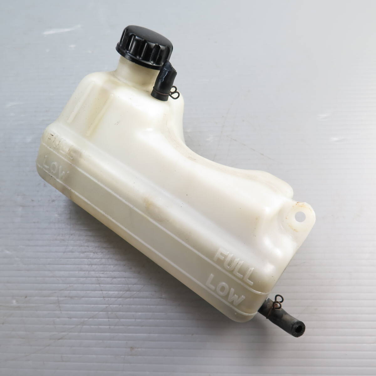 やや傷や汚れあり】カワサキ バリオス 1型 純正 リザーバータンク