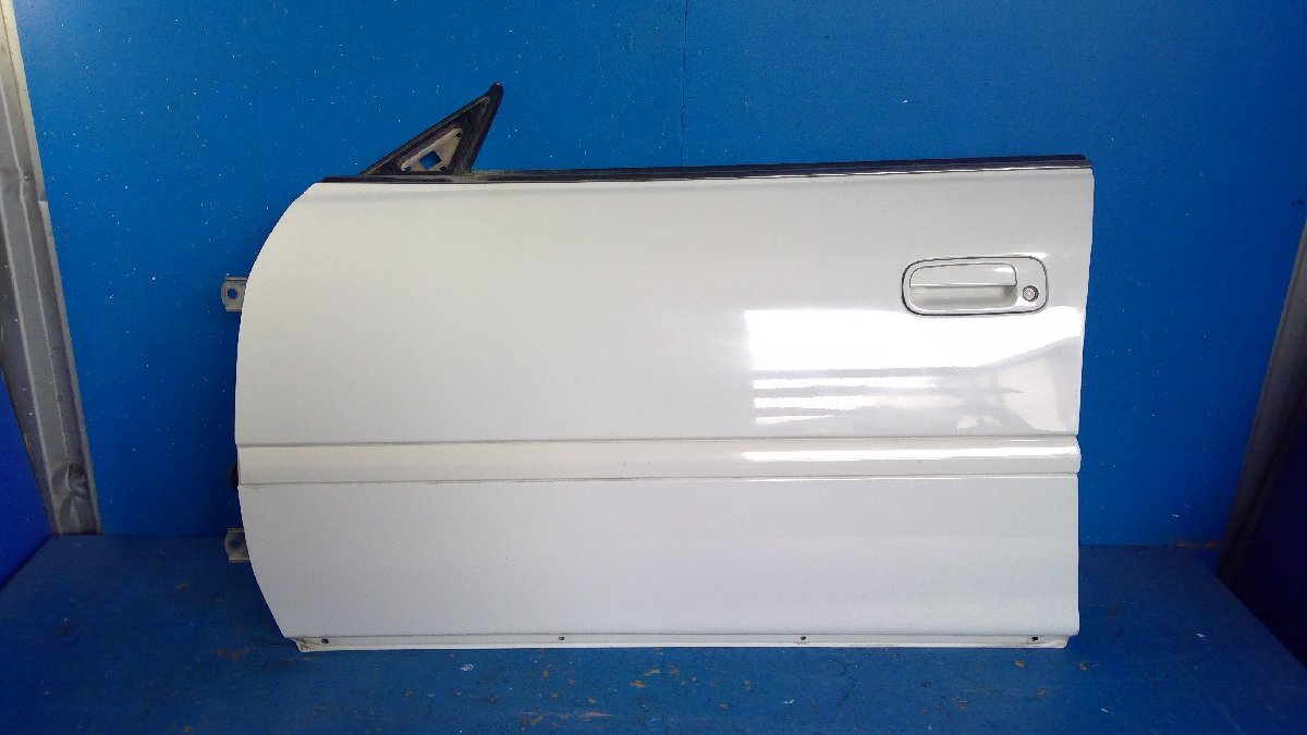 新品】【新品/リプロ品】 トヨタ系旧車用 フロントガラスモール