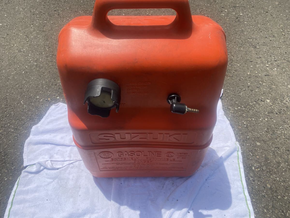 【未使用】LONGHAUL 6L ジュリ缶 未使用】LONGHAUL 6L ジュリ缶 Long-HAUL 海外製ガソリン携行缶 6