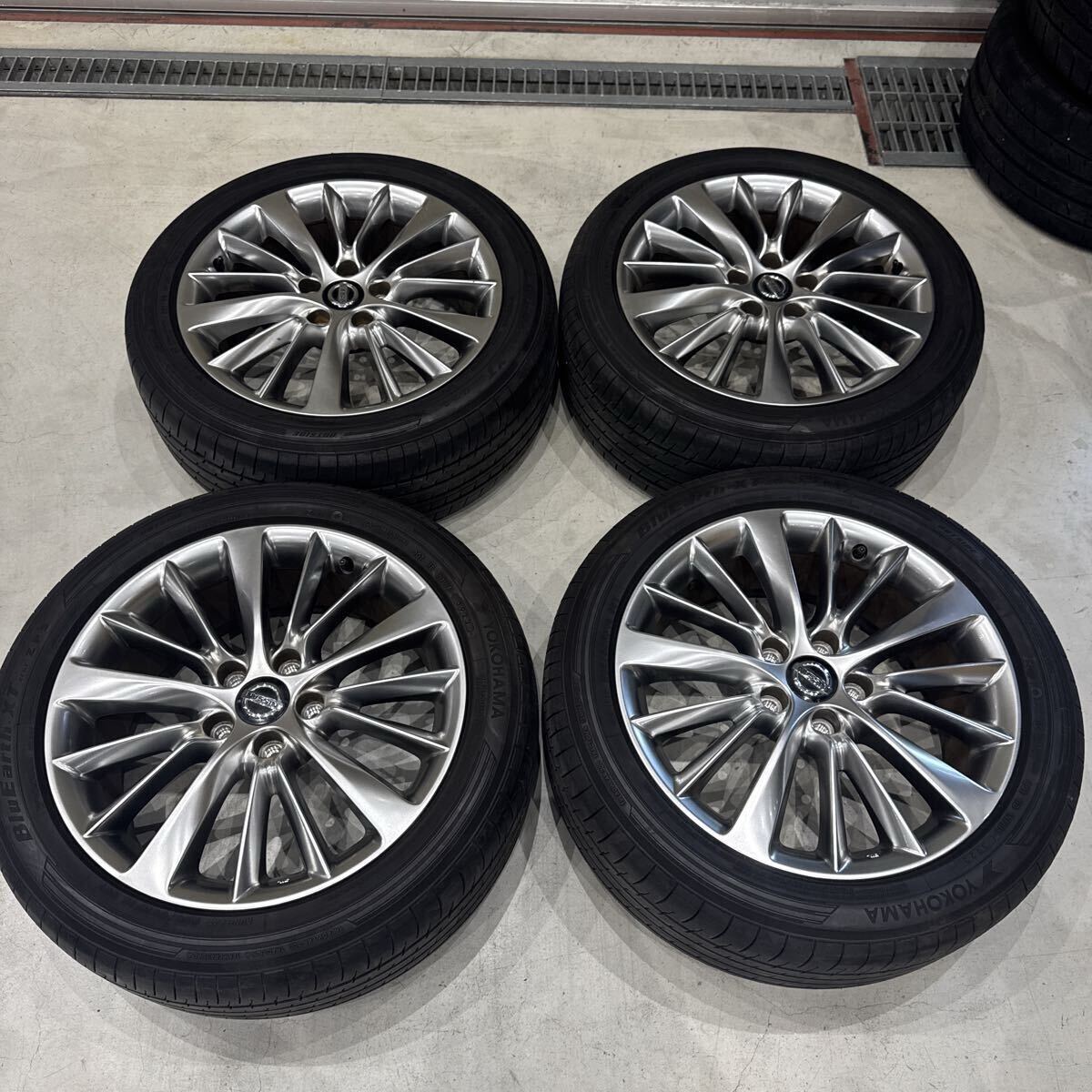 中古】エンケイ ENKEI GTC01 18インチ 9J+18 5/114.3 GTRサイズ