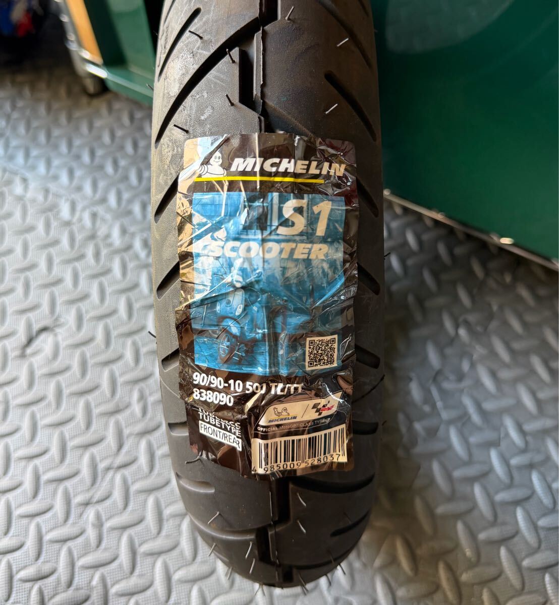 送料無料Gクラフト10インチ3.5Jホイール ミシュランMICHELIN S1 90/90