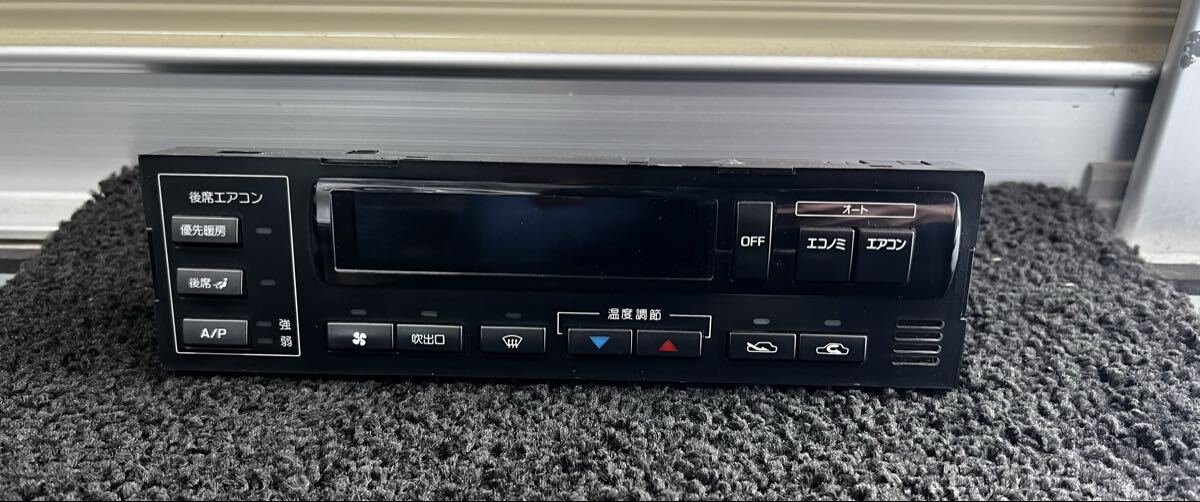Y31 セドリック グロリア エアコンスイッチパネル 14V01の落札情報詳細