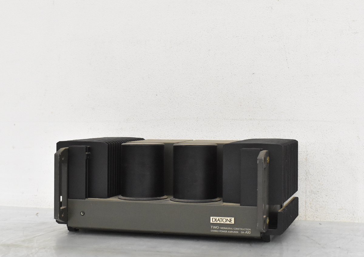 DIATONE M-A05￥38,000(1978年頃)ステレオパワーアンプ中古完動品1111