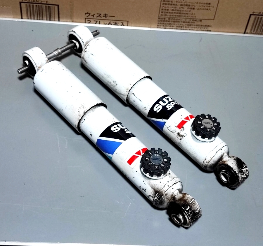 中古】スズキ純正・HA36S/アルトワークス 2WD用KYB/カヤバ製純正