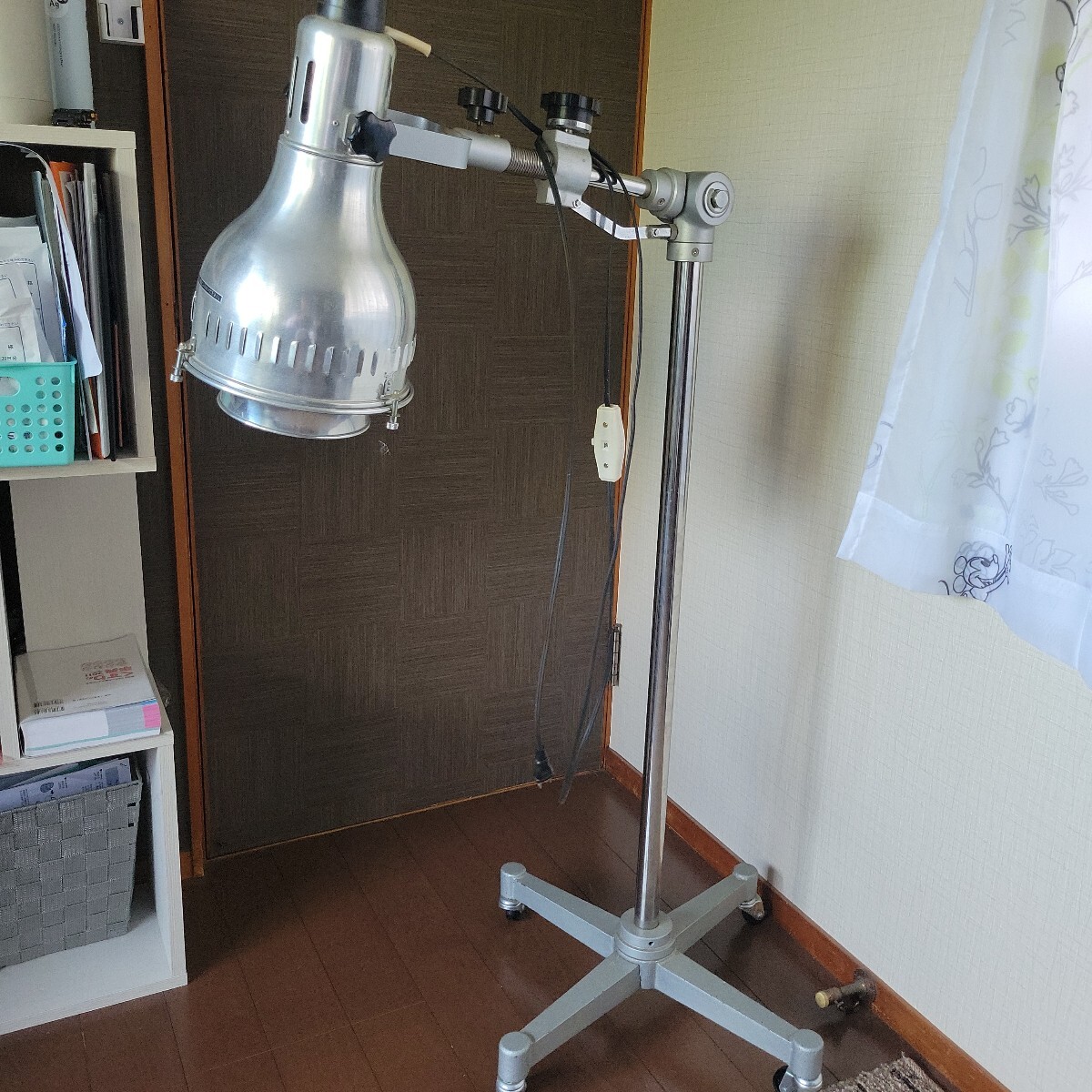 山本製作所 治療用赤外線灯 SR300 中古 ※大型品の為引き取り可能 ＠260
