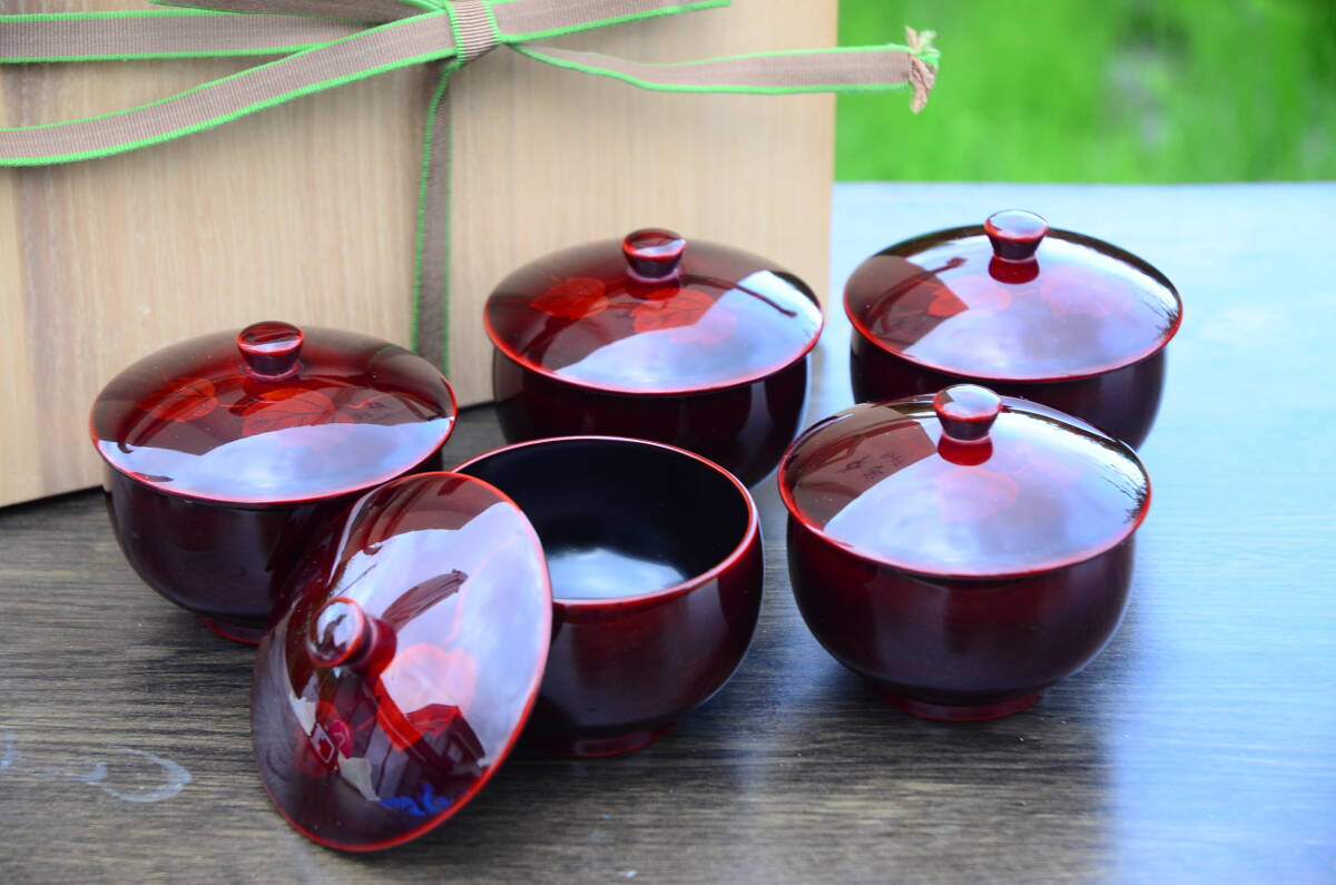 新品】【輪島塗】銘々皿 ☆ 日本を代表する桜と紅葉 文様 蒔絵 ☆ 五枚