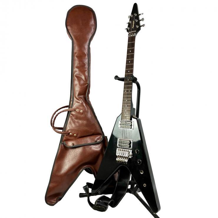 中古】FERNANDES FV-80K フライングV 黒夢 臣モデルの落札情報詳細