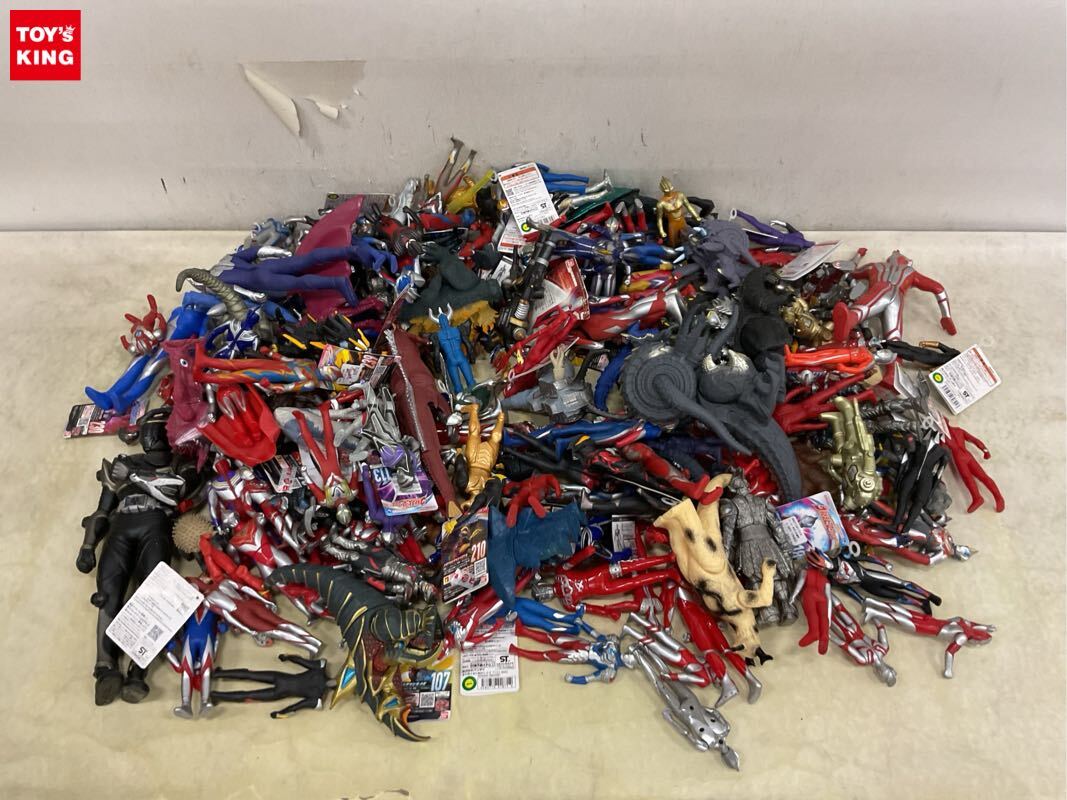 新品】未開封品! ウルトラマンメビウス リムエレキング 鳴いちゃうリム