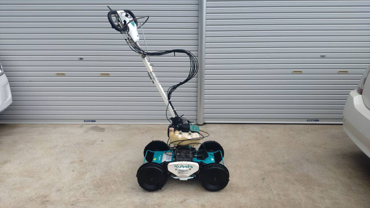 ◇中古現状売◇不動 KUBOTA/クボタ カルマックス 自走式草刈り機 斜面