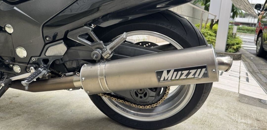 激安 ZX-11 MUZZY製左出しチタンマフラー ZZR1100 売り切りの落札情報