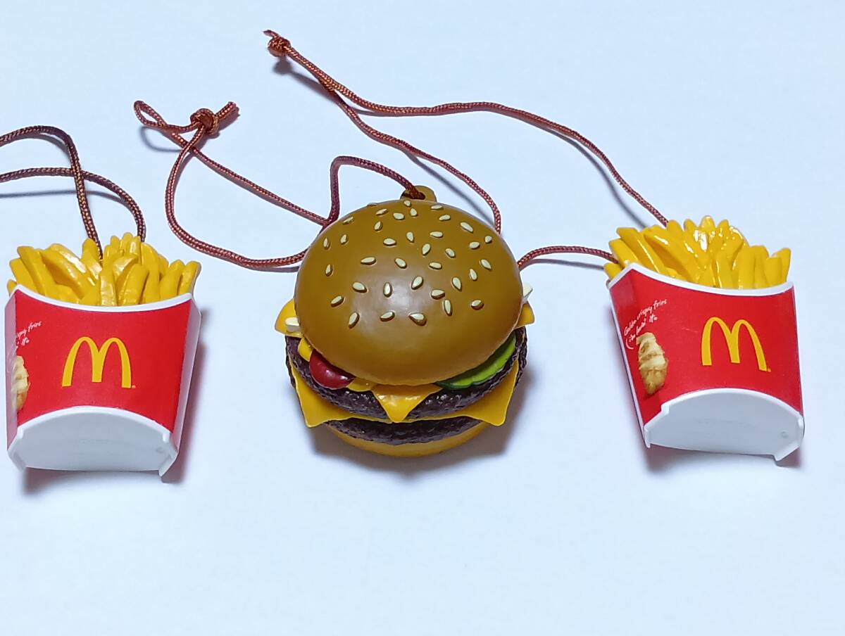 希少 マクドナルド クウォーターパウンダー 陶器 彫刻アート コレクション マクドナルド クォーターパウンダー 発表記念 限定品 ステッカー 10種