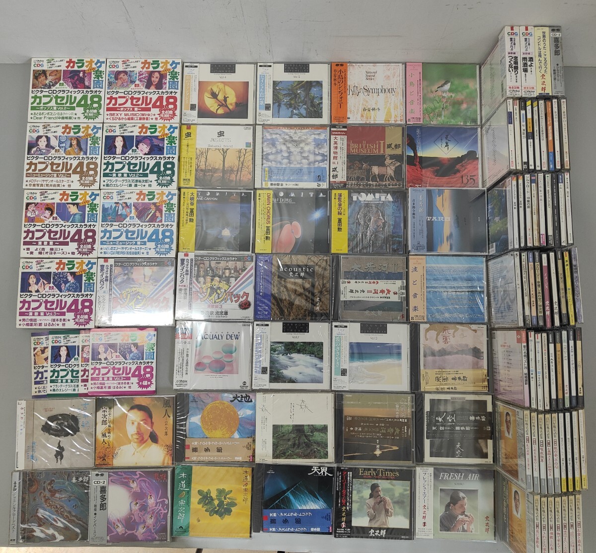 □ コロムビア CDグラフィックス 絵の出る 音多カラオケ Super Best 48