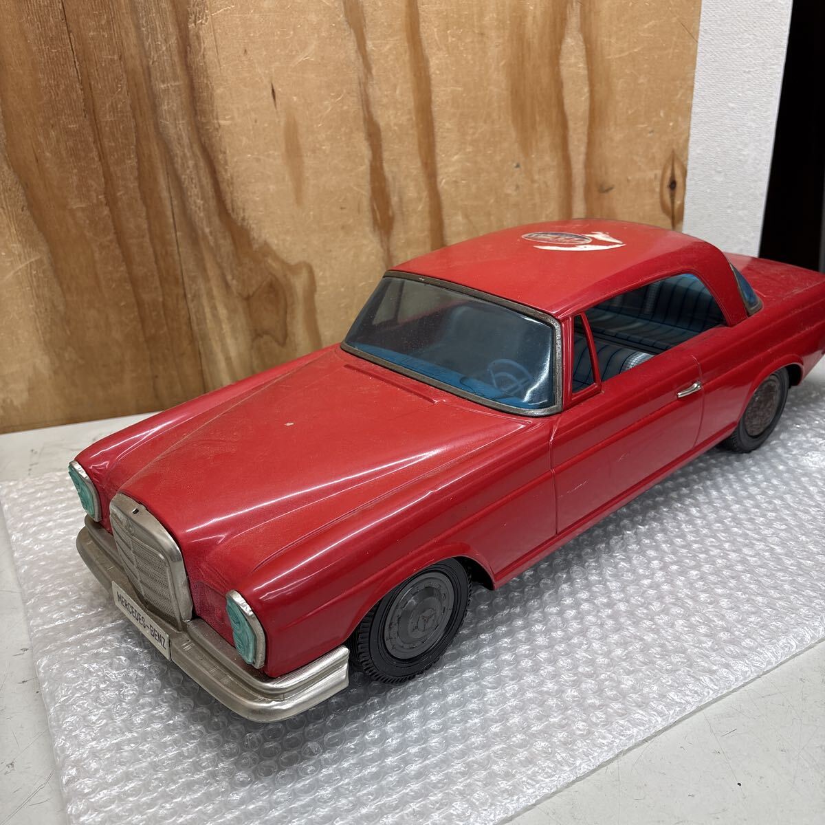 △(R203-B58)現状品 当時物 昭和レトロ 大型ブリキ自動車 縦目ベンツ