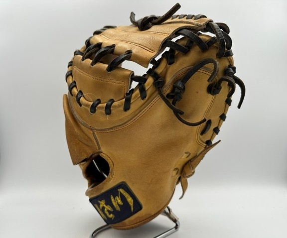 アサダスポーツ硬式キャッチャーミット右投げ用 新品】【新品】アサダスポーツ 硬式キャッチャーミット オーダーの落札